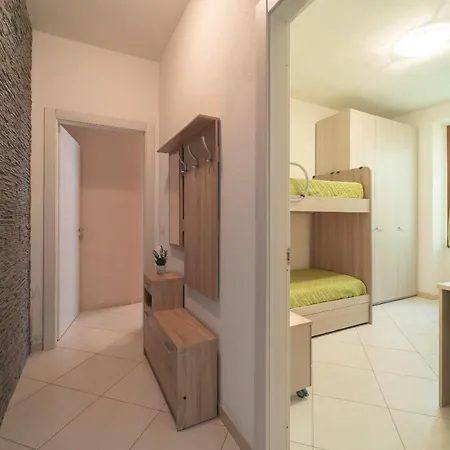 Miros Apartment